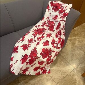 Abercrombie gorgeous sexy and sophisticated summer to fall dress!